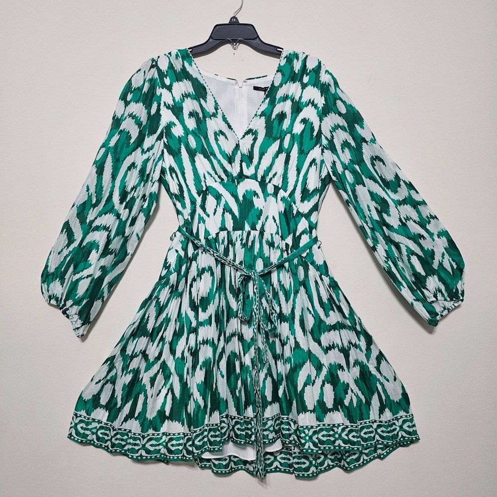 Alex Marie Dress 14 Fit&Flare Green‎ White Knee-length Long Sleeves V-Neck 0875